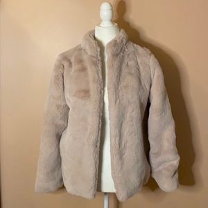 🎉HOST PICK🎉 Magaschoni Faux Fur Bomber Jacket